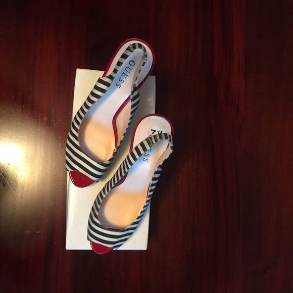 Guess Sling Back Heels - Picture 5 of 6